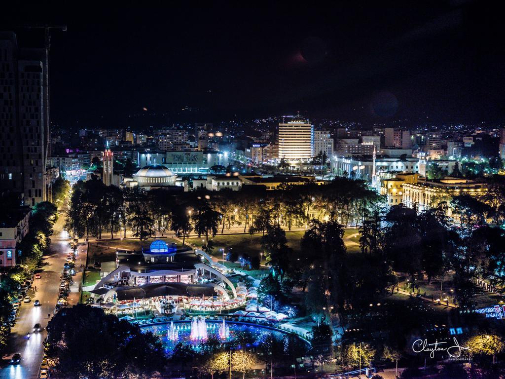 Villa Center Tirana Eksteriør billede
